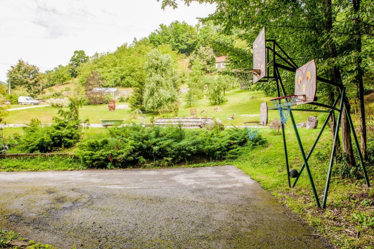 Country House With A Pool In Medvednica Nature Park Zagreb Dış mekan fotoğraf